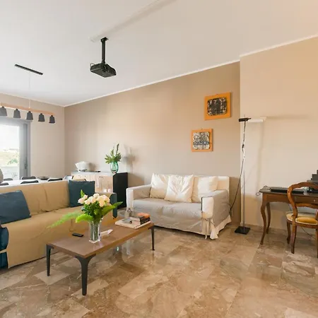 Attico Panoramico - Centro Storico - 200 Mq Holiday home